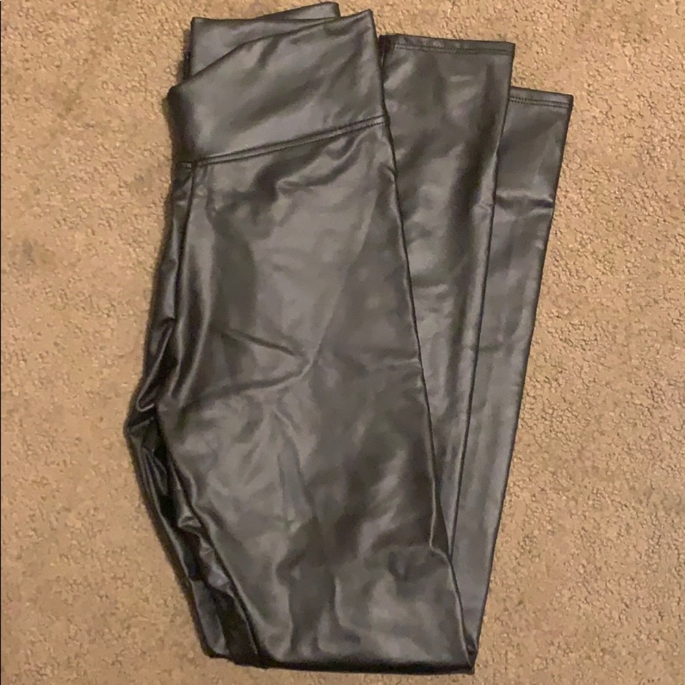 agnes and dora faux leather leggings